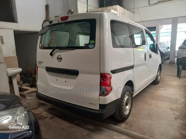 Nissan NV200 2019 White