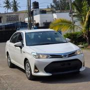 Toyota Axio 1.5 Hybrid 2WD 2019 White for sale