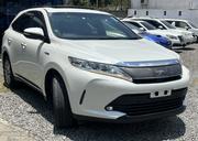 Toyota Harrier 2.5 Hybrid 4WD 2019 White for sale