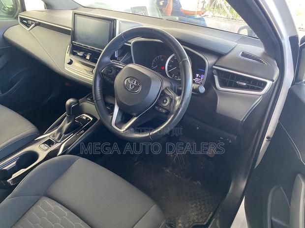 Toyota Corolla 2018 White