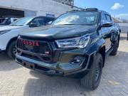 Toyota Hilux 2018 Green for sale