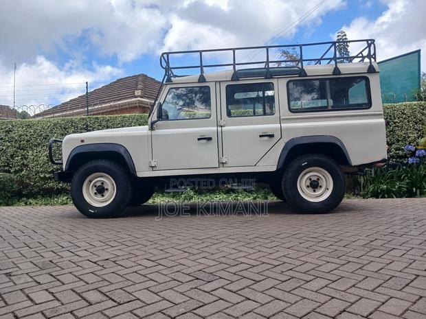 Land Rover Defender 1995 White