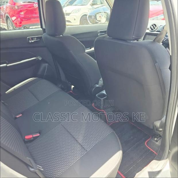 Suzuki Swift RS 2018 White