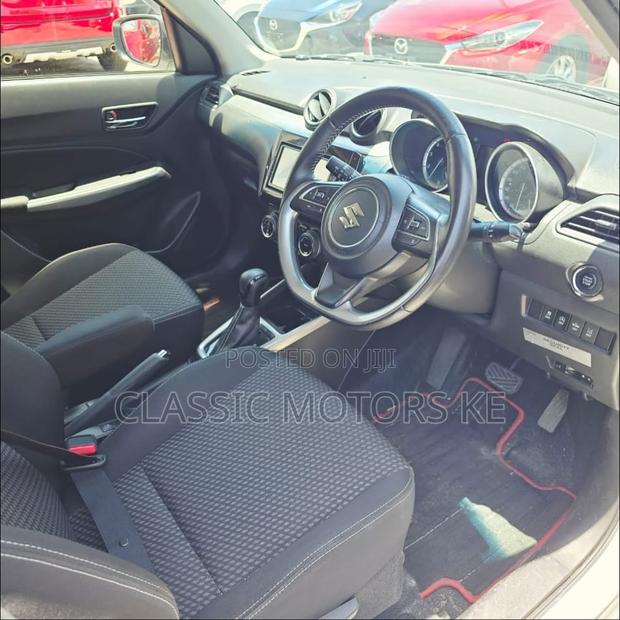 Suzuki Swift RS 2018 White
