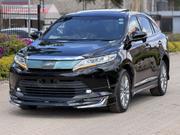 Toyota Harrier 2.0 2019 Black for sale