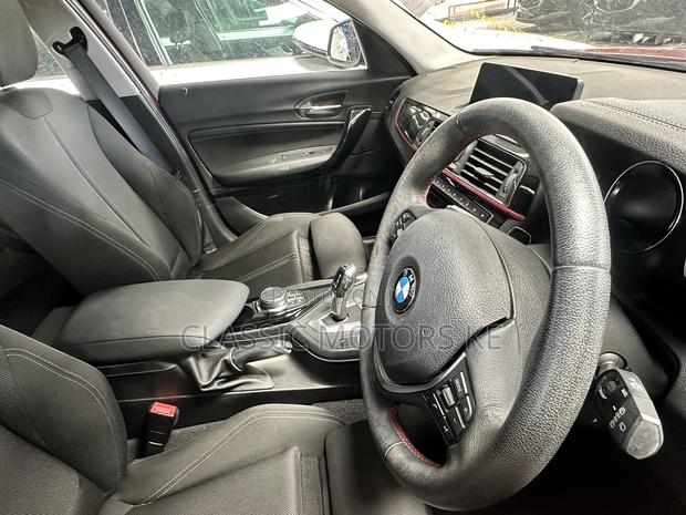 BMW 118d 2018 Red