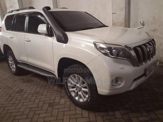 Toyota Land Cruiser Prado 2.8 2018 White
