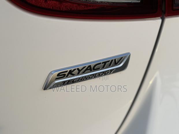 Mazda Demio 2019 Pearl