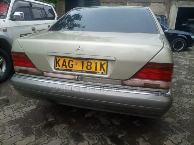Mercedes-Benz S-Class 1995 Gold