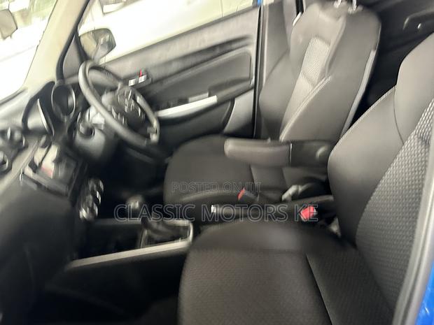 Suzuki Swift RS 2018 Blue