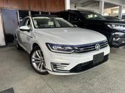 Volkswagen Passat 2019 White for sale