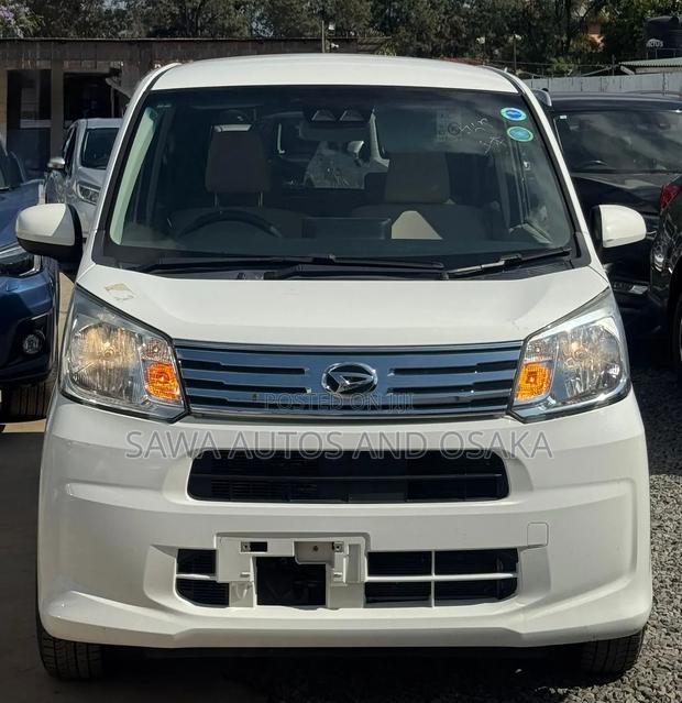 Daihatsu Move 2019 White