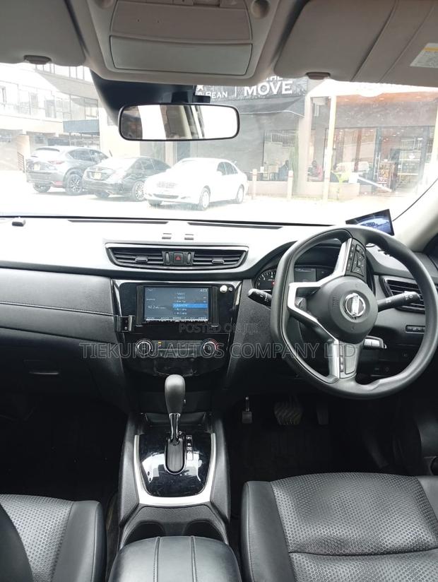 Nissan X-Trail 2.0 Petrol FWD 2018 Pearl