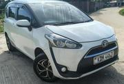 Toyota Sienta 1.5 FWD 2017 White for sale