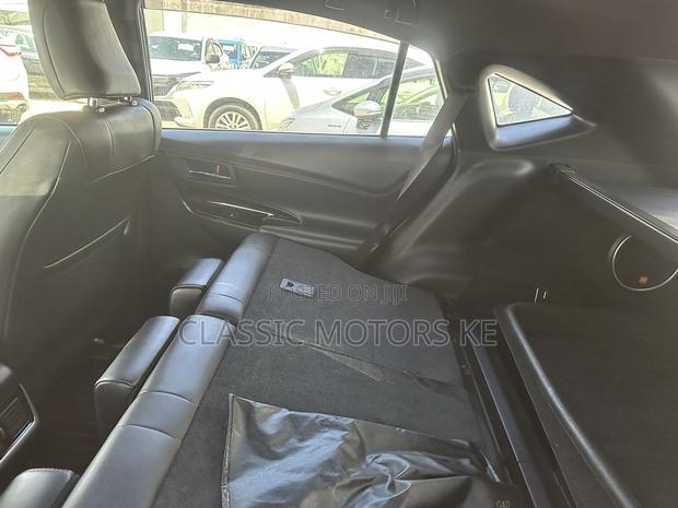 Toyota Harrier 2.0 4WD 2019 Black