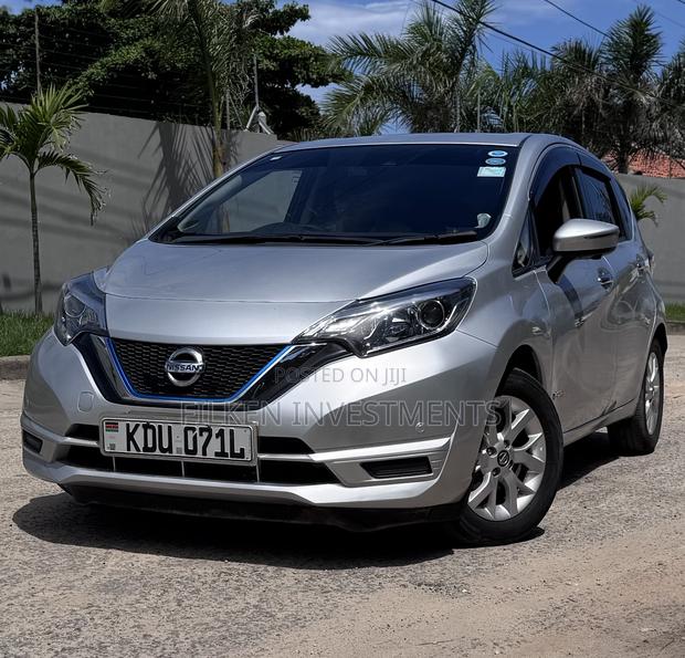 Nissan Note 1.2 Hybrid 2019 Silver