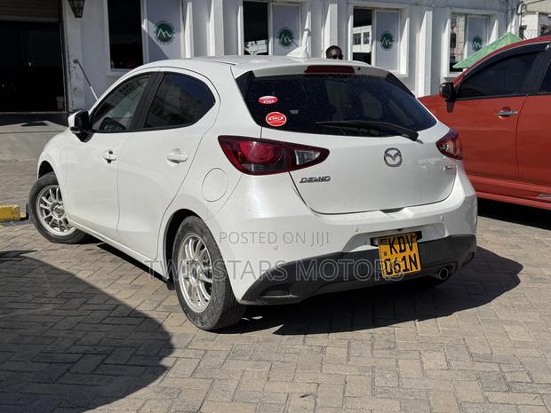 Mazda Demio 2019 White