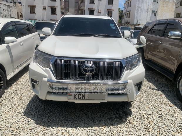 Toyota Land Cruiser Prado 3.0 TD 2013 White
