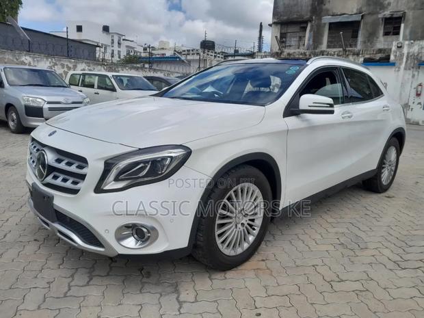 Mercedes-Benz GLA-Class 2020 White