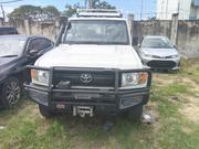 Toyota Land Cruiser 2018 White for sale
