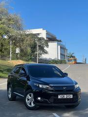 Toyota Harrier 2.0 2016 Black for sale