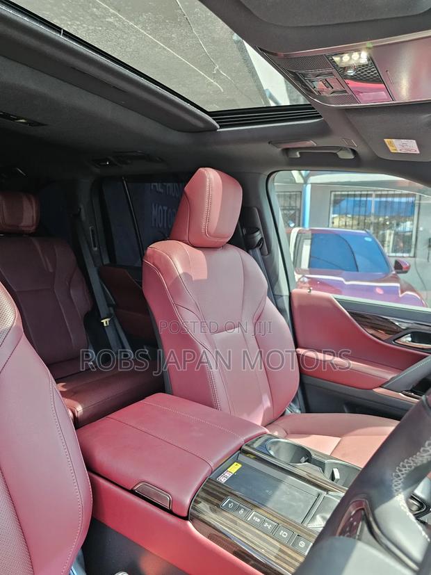 Lexus LX LX 600 2022 Brown