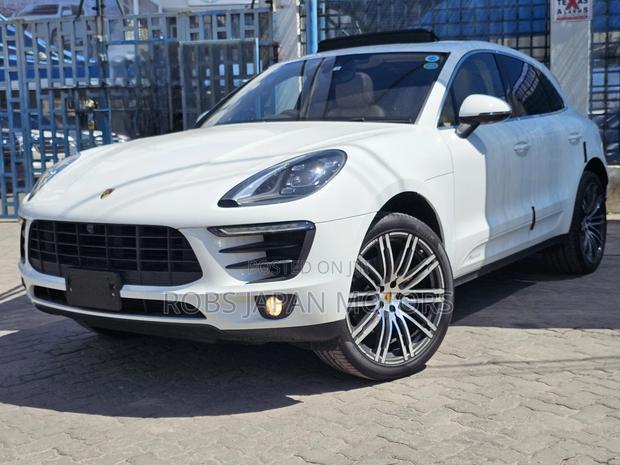 Porsche Macan Sport Edition 2018 Off white