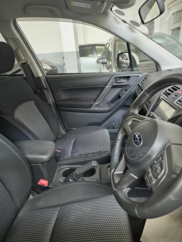 Subaru Forester 2.5i Limited AWD 2018 Silver