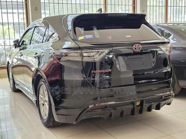 Toyota Harrier 2.0 4WD 2018 Purple