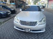 Toyota Crown 2012 Silver for sale