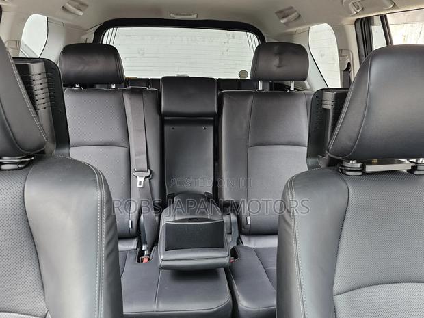 Toyota Land Cruiser Prado 2.8 2019 Brown