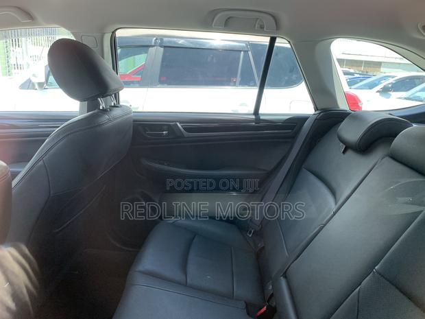 Subaru Outback 2.5i Limited AWD 2018 White