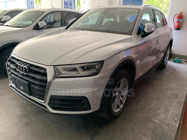 Audi Q5 2.0T Premium AWD quattro 2018 White