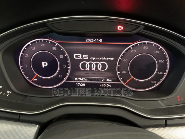 Audi Q5 2.0T Premium AWD quattro 2018 White