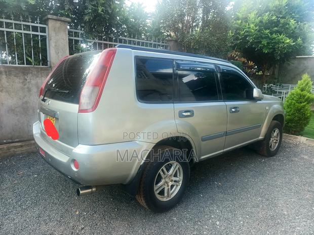Nissan X-Trail 2.0 2005 Silver