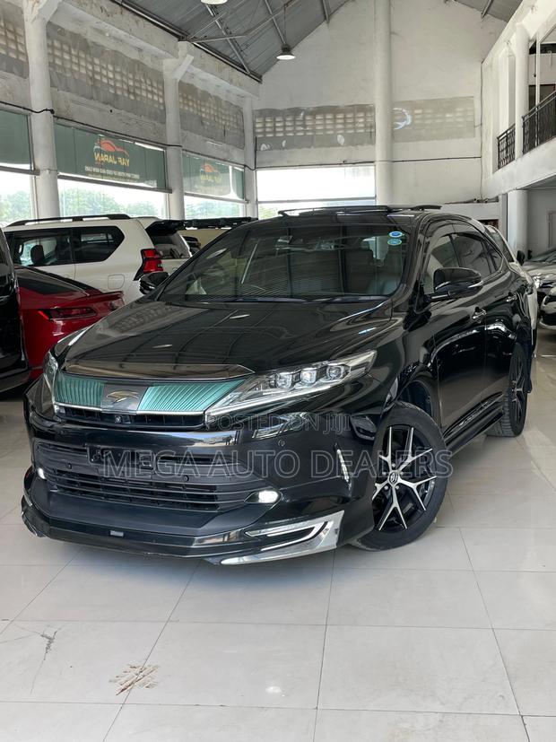 Toyota Harrier 2018 Black