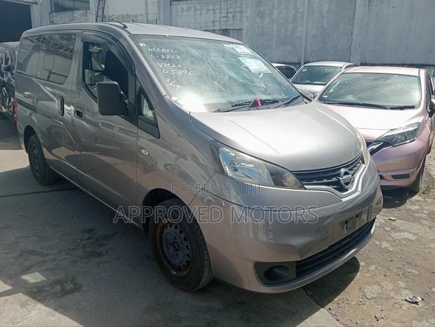 Nissan Caravan 2019 Gray