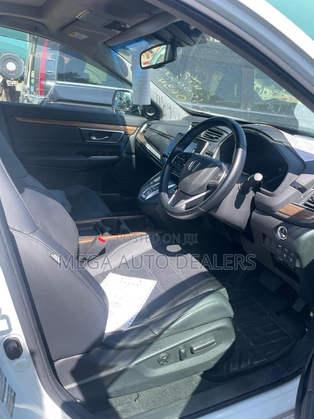 Honda CR-V 2019 White