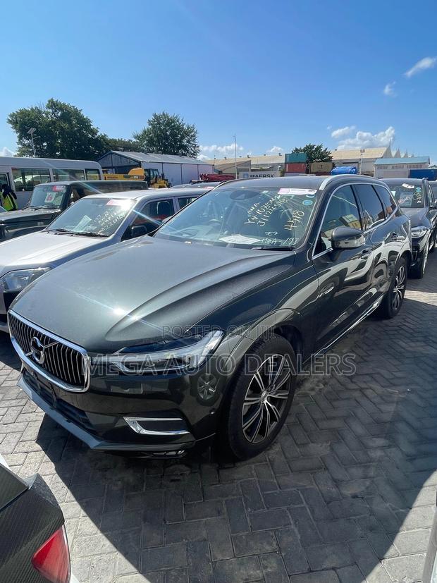 Volvo XC60 2018 Gray