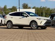 Toyota Harrier 2020 White for sale
