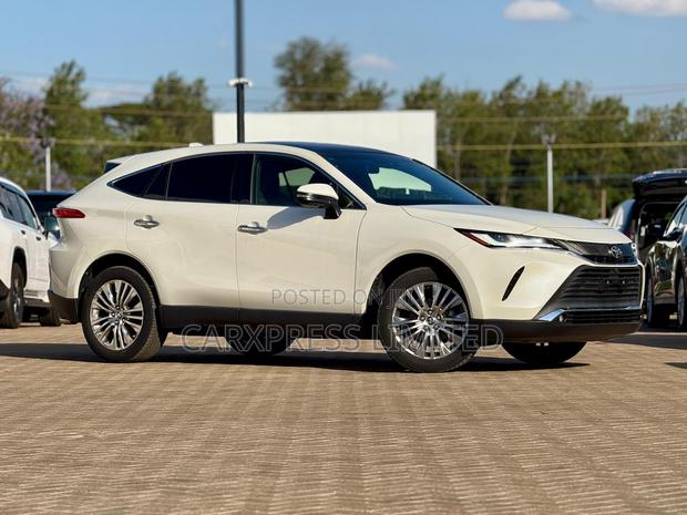 Toyota Harrier 2020 White