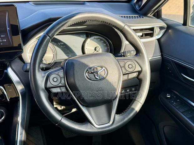 Toyota Harrier 2020 White