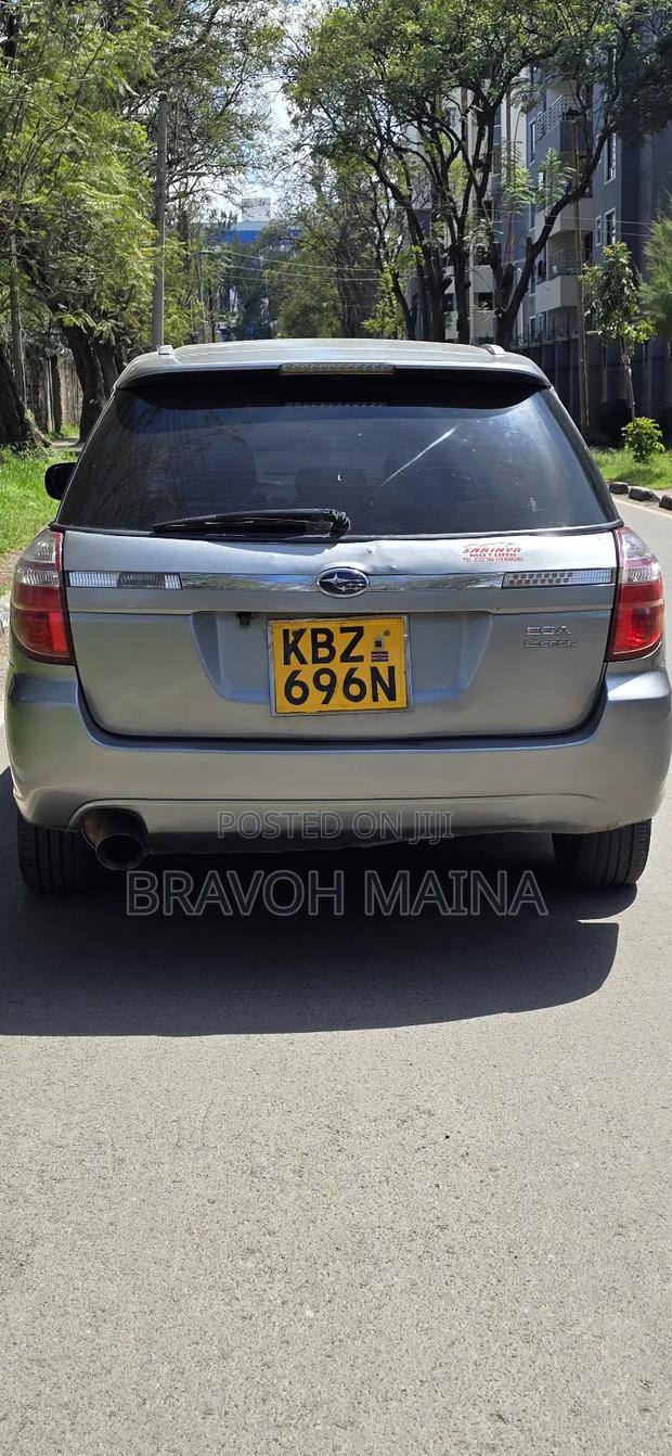 Subaru Outback 2005 Gray