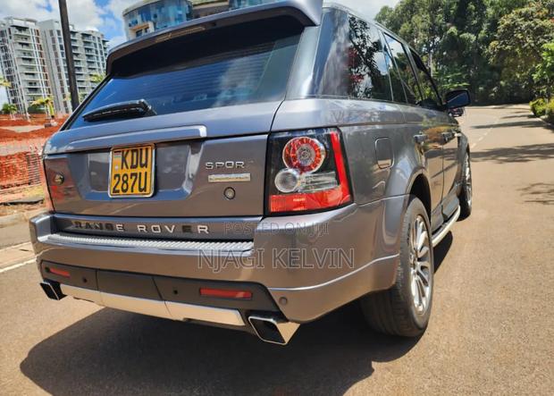 Land Rover Range Rover Sport 2009 Gray