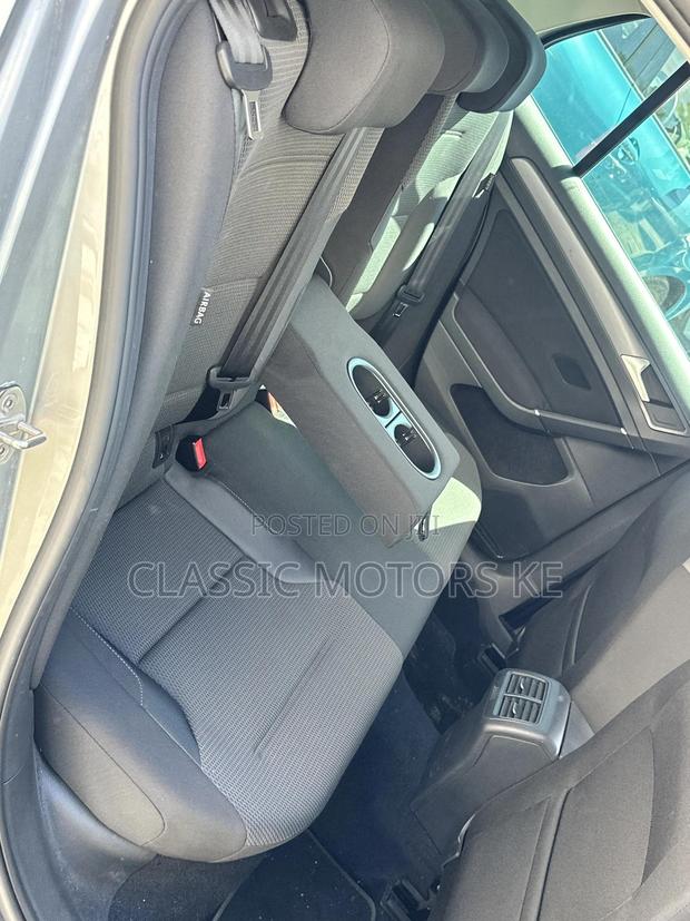 Volkswagen Golf 1.4T S FWD 2019 Gray