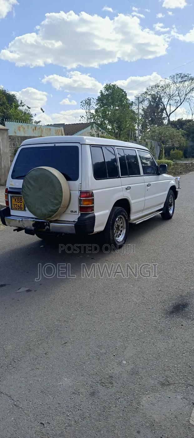 Mitsubishi Pajero 2007 White