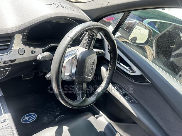 Audi Q7 2019 Black