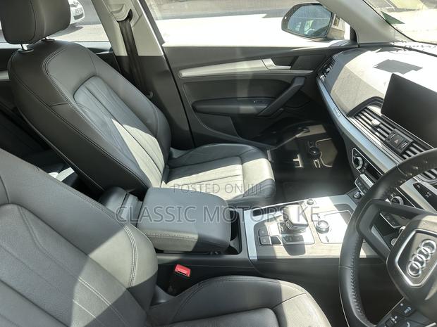 Audi Q5 2.0T Premium AWD quattro 2019 Silver