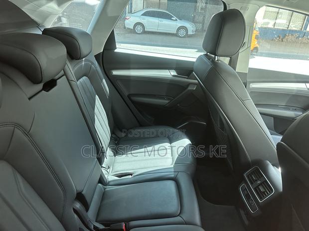 Audi Q5 2.0T Premium AWD quattro 2019 Silver