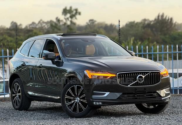 Volvo XC60 T5 Inscription AWD 2018 Gray